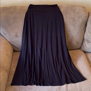 Black Merona Maxi Skirt